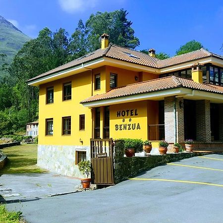 Hotel Benzua Villanueva de Ardisana Eksteriør bilde
